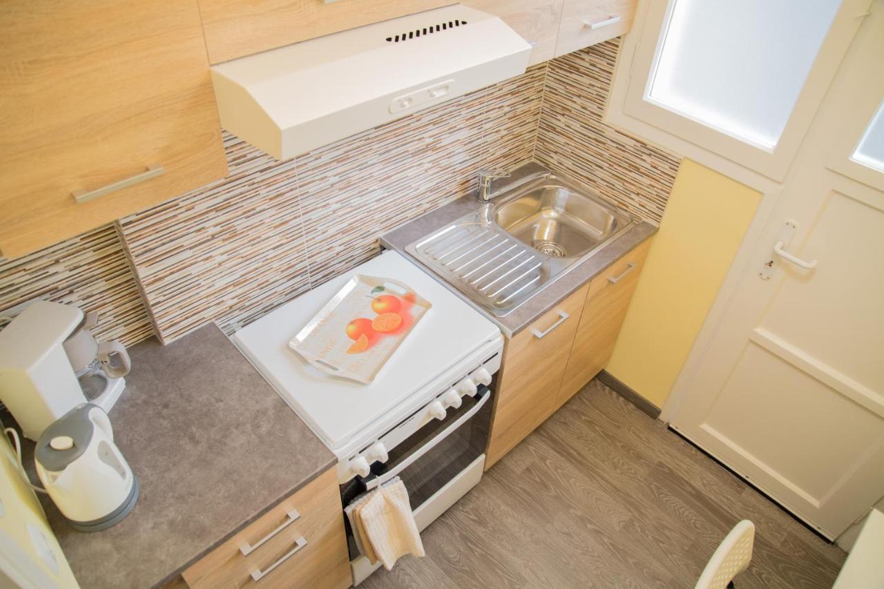 Cozy Renovated Flat In Koukaki Apartamento Atenas Exterior foto